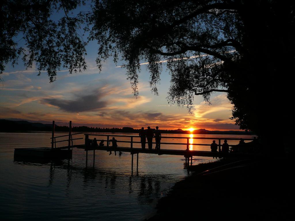 Naturfreundehaus Bodensee ราดอล์ฟเซลล์ อัม โบเดนซี ภายนอก รูปภาพ